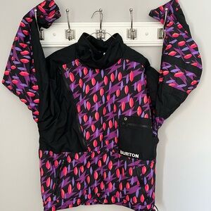 Vintage Burton Snowboarding/ski jacket.  Men’s L or Women's XL.